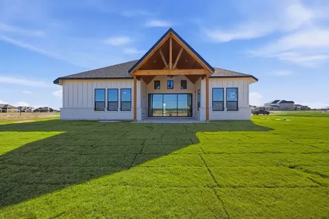 Exterior - 2724 Dunnet Dr, Celina, TX 75009 photo 5 of 9