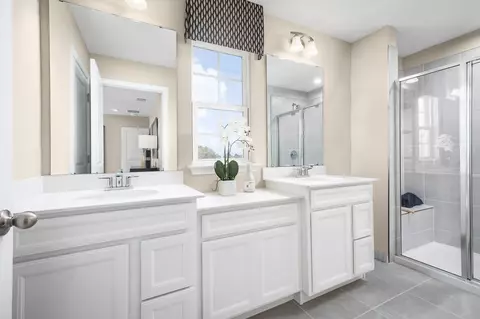 Bath - 2219 Nancy Lee Dr, Lutz, FL 33558 photo 2 of 2