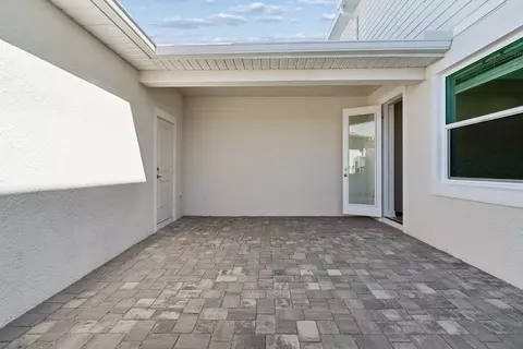 8119 Seaflower Pkwy, Bradenton, FL 34210