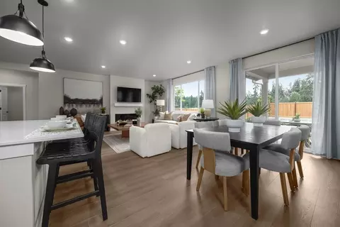 Dining - 2256 206th St Ct E, Spanaway, WA 98387 photo 1 of 1