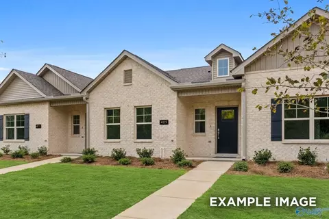 406 Clyde Ln, Hartselle, AL 35640