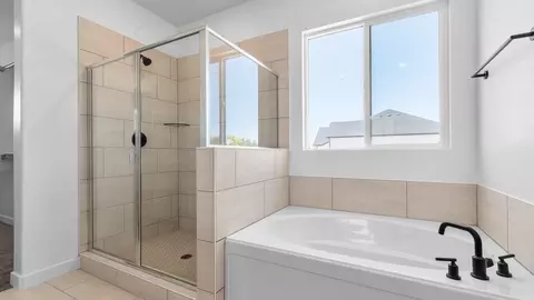 Bath - 1257 E Talmage Ln, Logan, UT 84321 photo 1 of 4