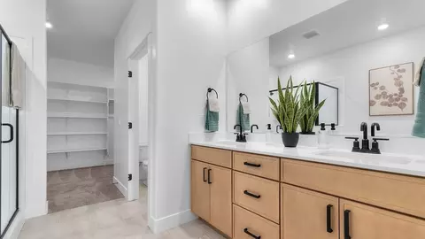 Bath - 1257 E Talmage Ln, Logan, UT 84321 photo 1 of 2