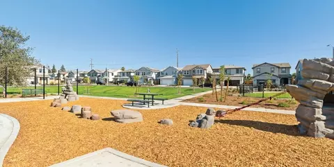 View/Area - 1445 W Payson Ave, Visalia, CA 93291 photo 1 of 7