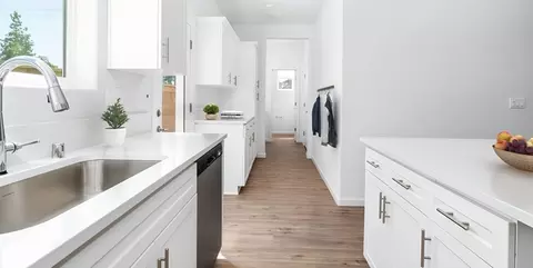 Entry Way - 1445 W Payson Ave, Visalia, CA 93291 photo 1 of 1