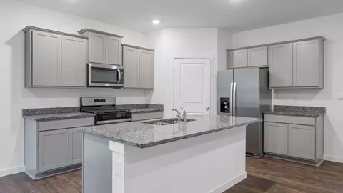 Kitchen - 7372 Bendire Loop, Hixson, TN 37343 photo 1 of 5