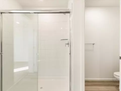 Bath - 642 97th Ave, Greeley, CO 80631 photo 1 of 5