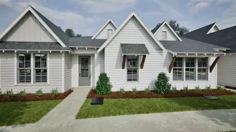 174 Summer St, Opelika, AL 36804