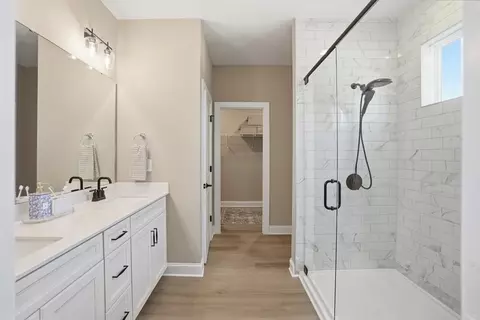 Bath - 1611 Edgemont Rd, Wendell, NC 27591 photo 3 of 6