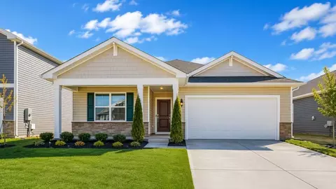 107 Stearns Dr, Stephens City, VA 22655