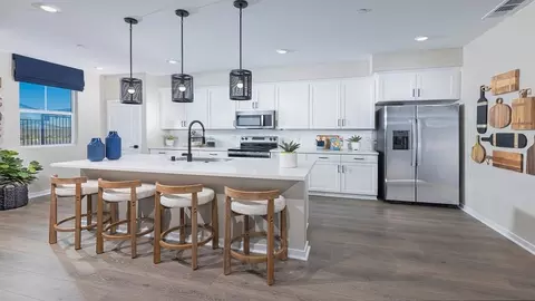 33269 Opal Glass Dr, French Valley, CA 92596