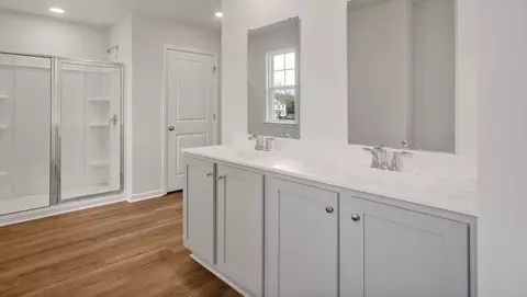 Bath - 2008 Willowleaf Dr, Leland, NC 28451 photo 1 of 5