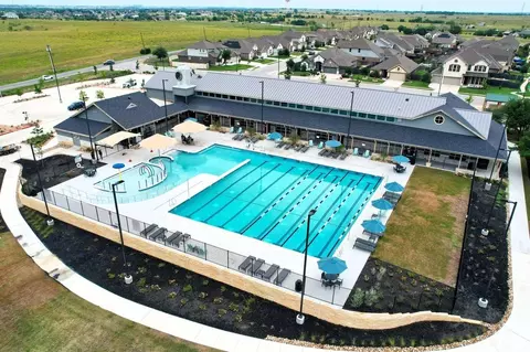 Exterior - 19513 Jesse Junction Dr, Pflugerville, TX 78660 photo 2 of 3