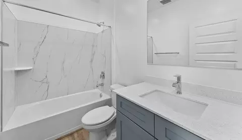 Bath - 13960 E Crotalus Way, Vail, AZ 85641 photo 4 of 6
