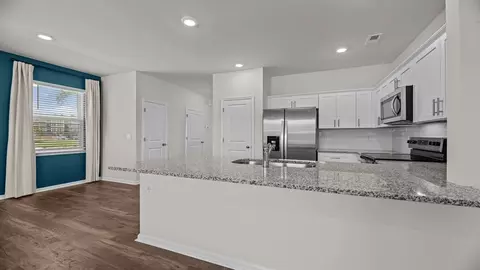 Kitchen - 2001 Clock Rd, New Bern, NC 28562 photo 4 of 7
