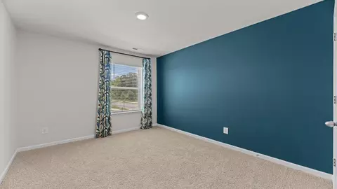 Bedroom - 2001 Clock Rd, New Bern, NC 28562 photo 3 of 13