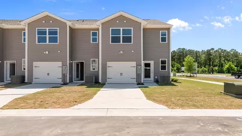 Exterior - 2001 Clock Rd, New Bern, NC 28562 photo 3 of 9
