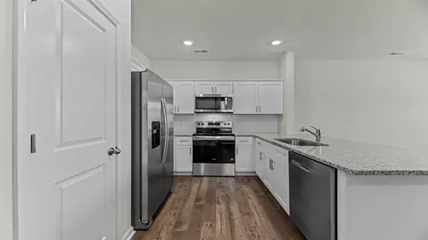 Kitchen - 2001 Clock Rd, New Bern, NC 28562 photo 1 of 7
