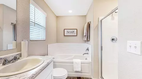 Bath - 11 Deerfield Dr, Ward, AR 72176 photo 2 of 2