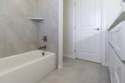 Bath - 17252 Billy Rd, Washington, OK 73093 photo 6 of 14