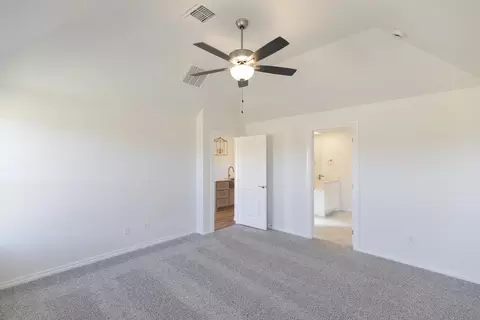 Bedroom - 17252 Billy Rd, Washington, OK 73093 photo 4 of 8