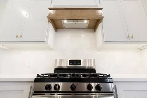 Kitchen - 17252 Billy Rd, Washington, OK 73093 photo 4 of 19
