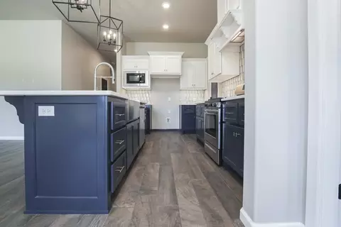 Kitchen - 17252 Billy Rd, Washington, OK 73093 photo 19 of 19