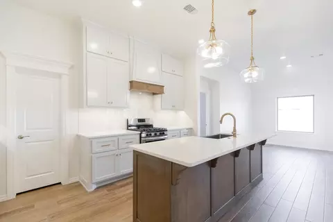 Kitchen - 17252 Billy Rd, Washington, OK 73093 photo 3 of 19