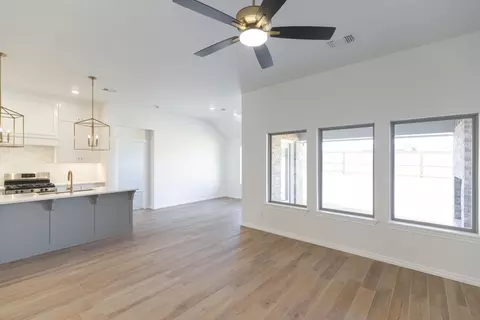 Living - 17252 Billy Rd, Washington, OK 73093 photo 7 of 15