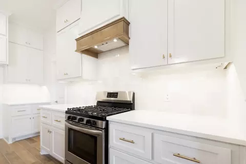 Kitchen - 17252 Billy Rd, Washington, OK 73093 photo 5 of 19