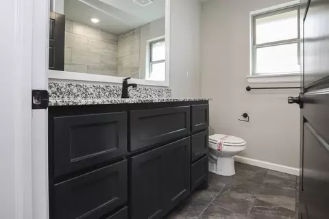 Bath - 17252 Billy Rd, Washington, OK 73093 photo 13 of 14