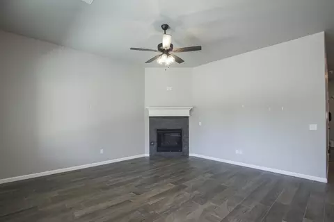 Living - 17252 Billy Rd, Washington, OK 73093 photo 13 of 15