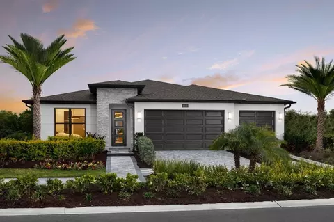 Exterior - 5561 Freestone Cir, Apollo Beach, FL 33572 photo 2 of 2