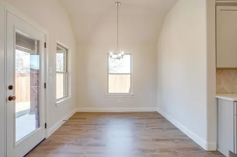 Dining - Springfield Rd, Springtown, TX 76082 photo 1 of 1