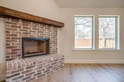 Living - Springfield Rd, Springtown, TX 76082 photo 3 of 4