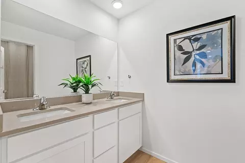 Bath - 705 E 5th St, Deer Park, WA 99006 photo 2 of 4