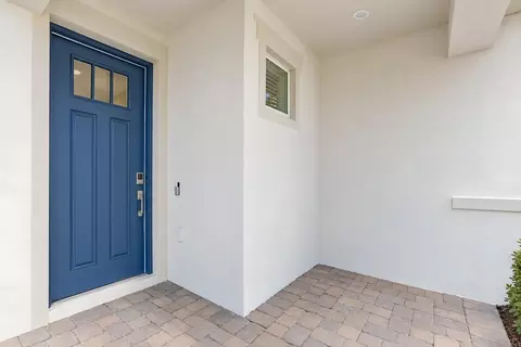 Entry Way - 32472 Sea Loch Loop, Mount Dora, FL 32757 photo 7 of 10