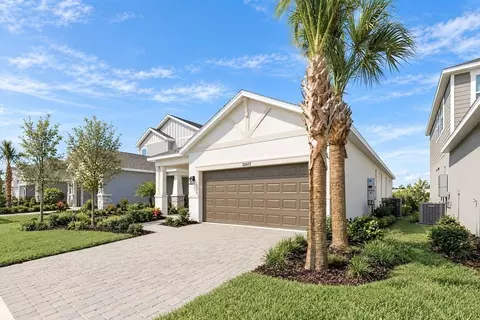 Exterior - 32472 Sea Loch Loop, Mount Dora, FL 32757 photo 6 of 20