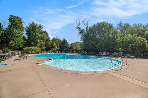 Exterior - 3105 Hollace Dr, Jenison, MI 49428 photo 7 of 7