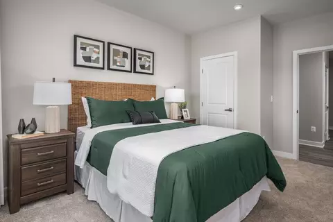 Bedroom - 3965 Annie Kess Dr UNIT A, Pasadena, MD 21122 photo 9 of 14