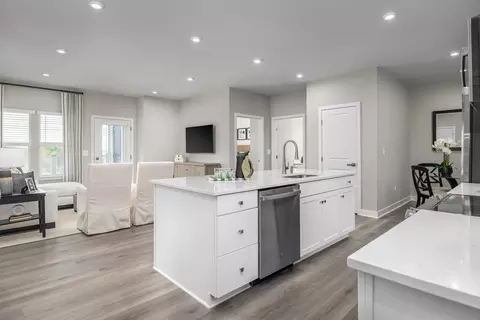 Kitchen - 3965 Annie Kess Dr UNIT A, Pasadena, MD 21122 photo 8 of 19