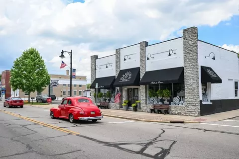 Exterior - 144 Imperial Rd, Pataskala, OH 43062 photo 9 of 28