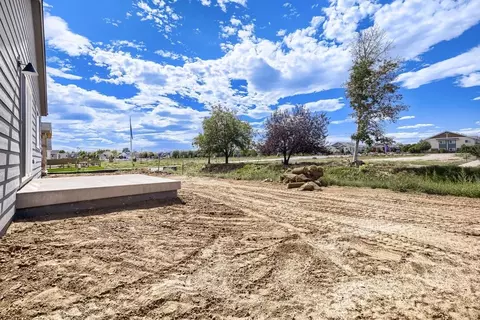 Exterior - 618 Noola St, Windsor, CO 80550 photo 5 of 13