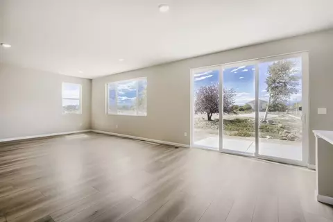 Living - 618 Noola St, Windsor, CO 80550 photo 5 of 5