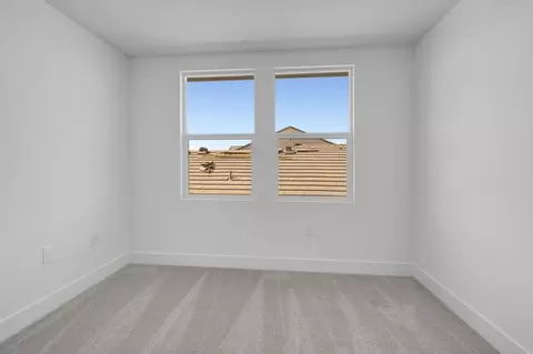 Bedroom - 1347 Eiffel Dr, Arboga, CA 95961 photo 4 of 8