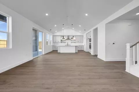Living - 1347 Eiffel Dr, Arboga, CA 95961 photo 2 of 5
