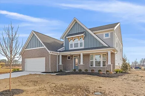 2006 Pebble Grove Way, Goshen, OH 45122