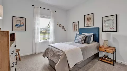 Bedroom - 117 Gateway Dr, Jackson, TN 38305 photo 4 of 10