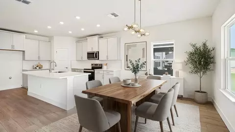 Dining - 4428 SW 69th St, Ocala, FL 34474 photo 1 of 2
