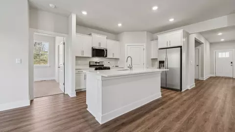 Kitchen - 227 Hydrangea Way, Winchester, VA 22602 photo 2 of 8